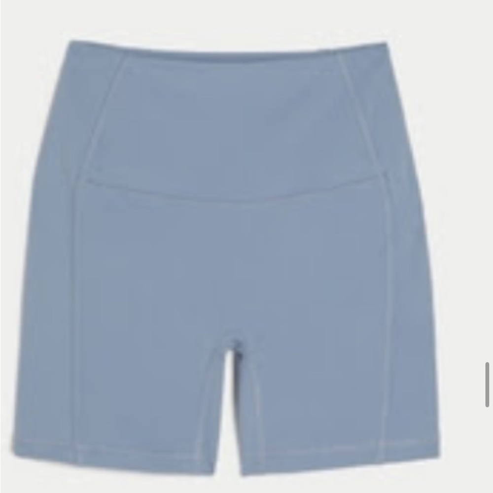 NWT | Gilly Hicks Active Boost Bike Shorts 5"